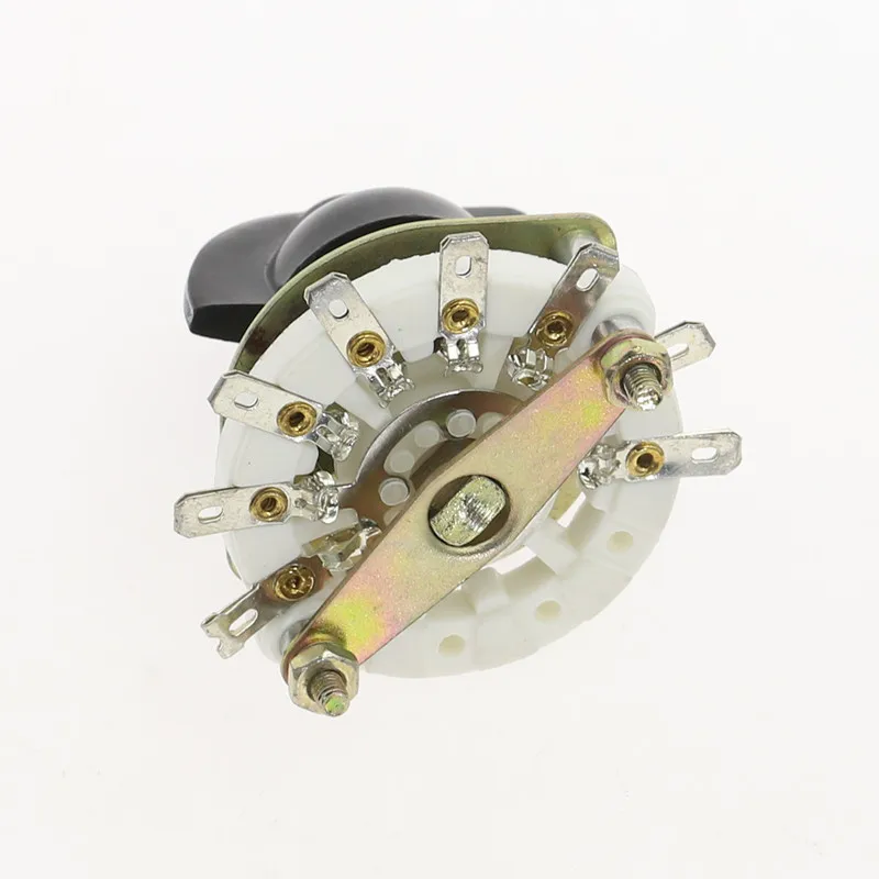 

Поворотный переключатель KCZ1 черный