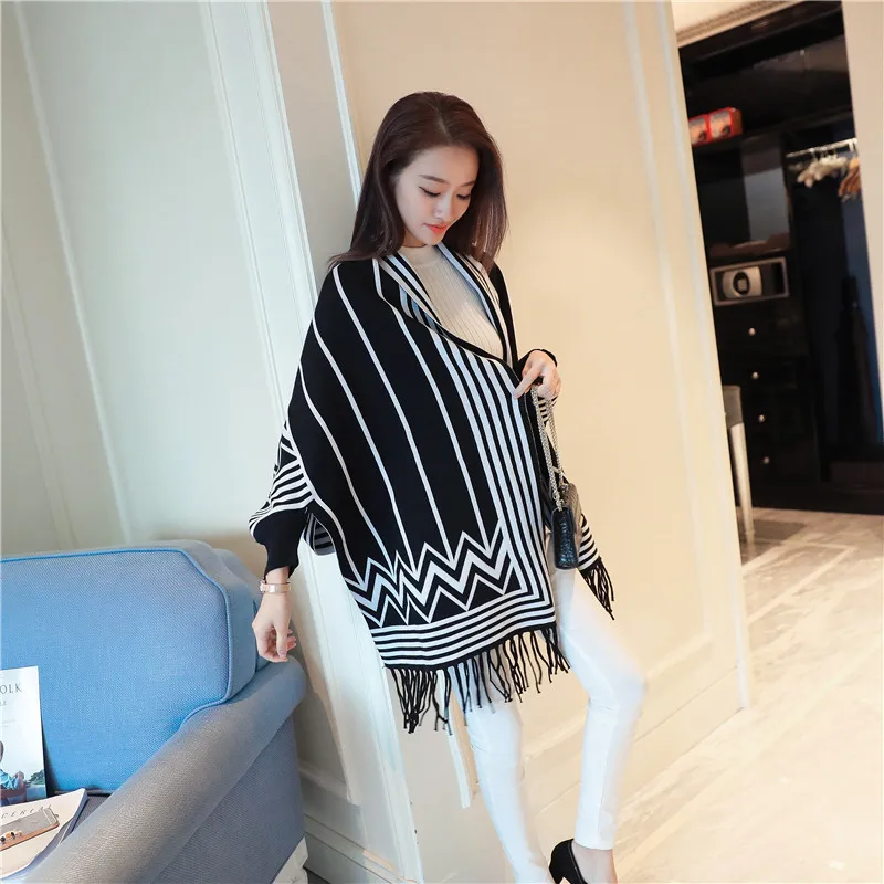 

ZJZLL Korean Version Colorblock Geometry Knitted Tassel Shawl With Sleeves Female Autumn Winter Foreign Style Women Poncho Cape