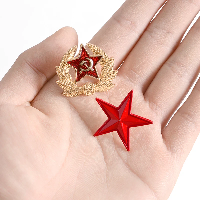 

Retro USSR Symbol Enamel Pin Red Star Sickle Hammer Cold War Soviet CCCP Brooch Gift icon Badge lapel pin For Coat Cap