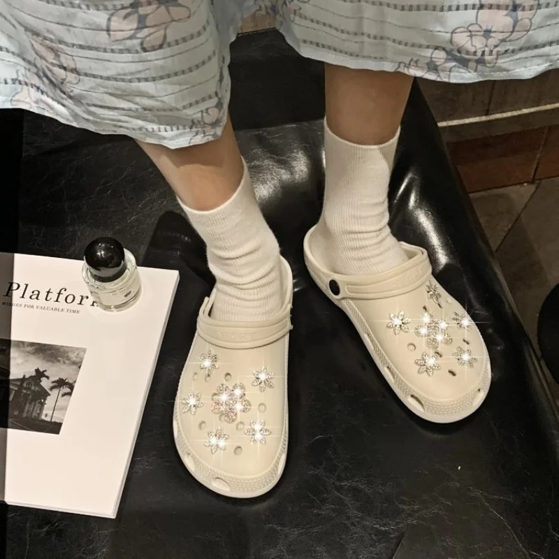 

Summer Women Slippers Pearl Crystal Slippers Outdoor Clogs Garden Shoes Beach Sandals Hollow Mules Female Indoor Home Slides 41