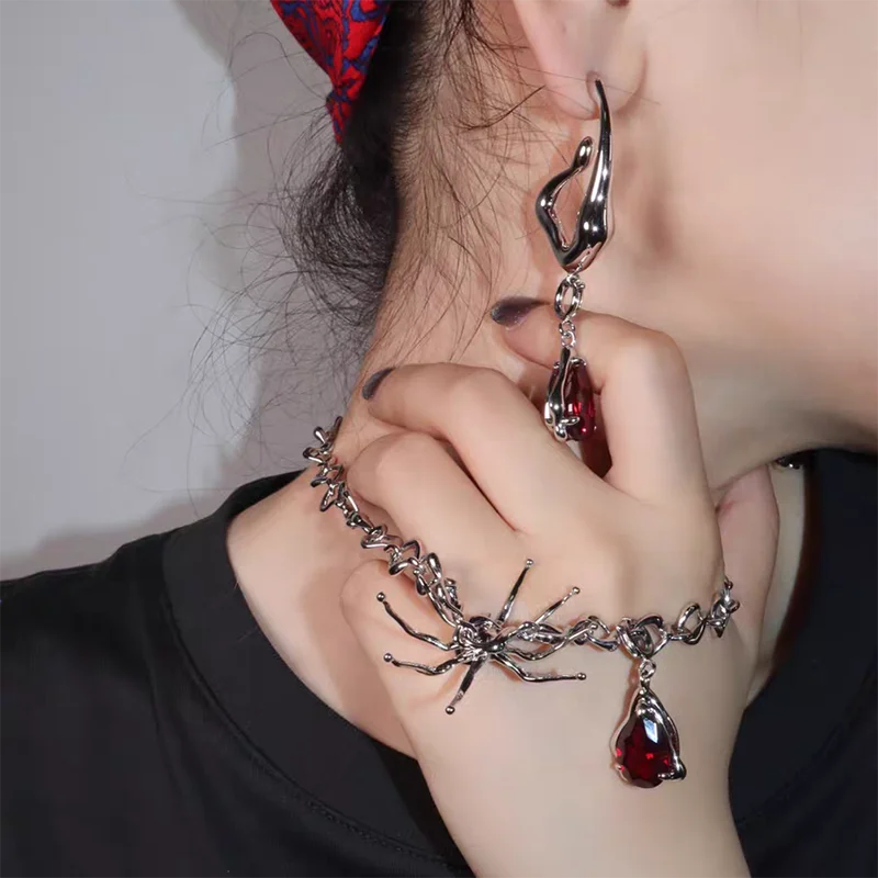 

Kpop Hip Hop Spider Fake Ruby Red Crystal Zircon Chain Necklace Irregular Silver Color Titanium Steel Earrings For Women Party