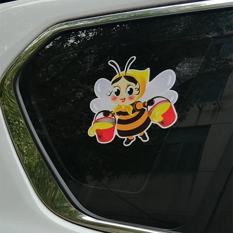 

15.4*15.1cm Cute little bee Car-Sticker Automobiles Motorcycles Window Bumper Laptop Vinyl Decal PVC Decorative Goods