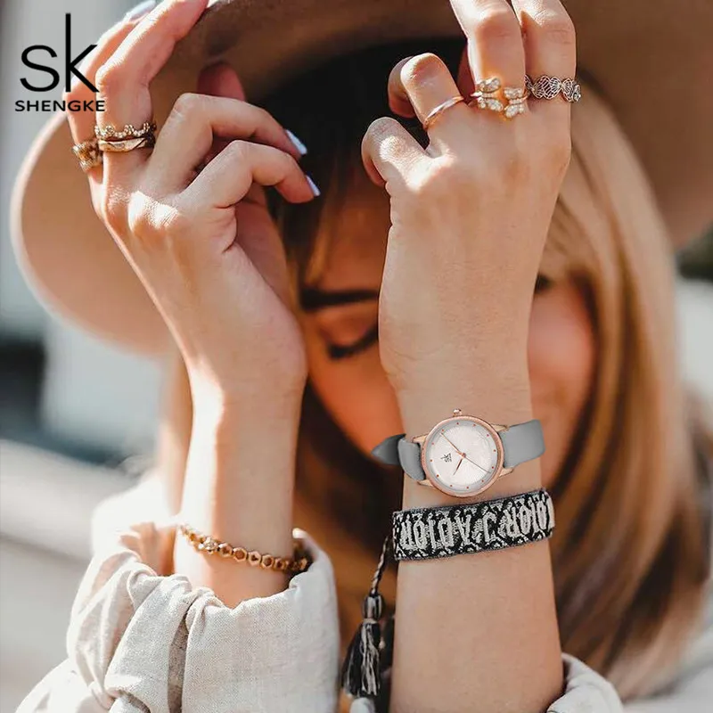 Часы женские повседневные с принтом кленовых листьев и кожаным ремешком|Женские