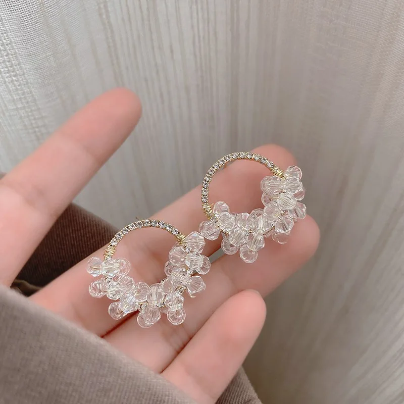 

Creative Pearl Stud Earrings Fashion Temperament Ear Jewelry for Women