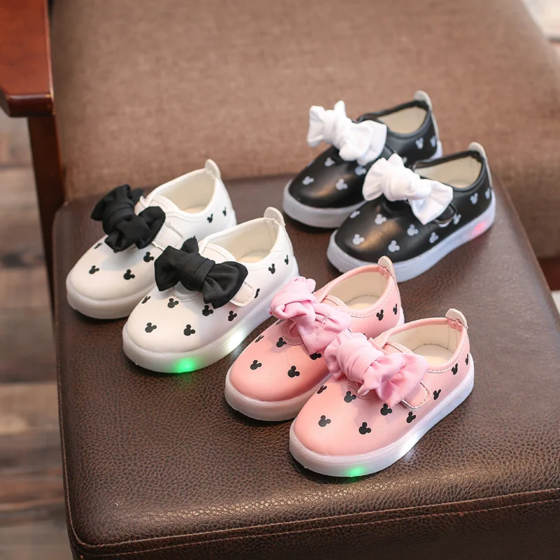 

Disney Children's Cartoon Minnie Bow Princess Girl Non-slip Waterproof Soft-soled Casual Shoes Student Sports Shoes Lighting LED