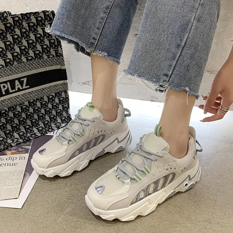 

Spring and autumn 2020 new thick bottom color matching fashion old shoes breathable all-match sports casual shoes female X480