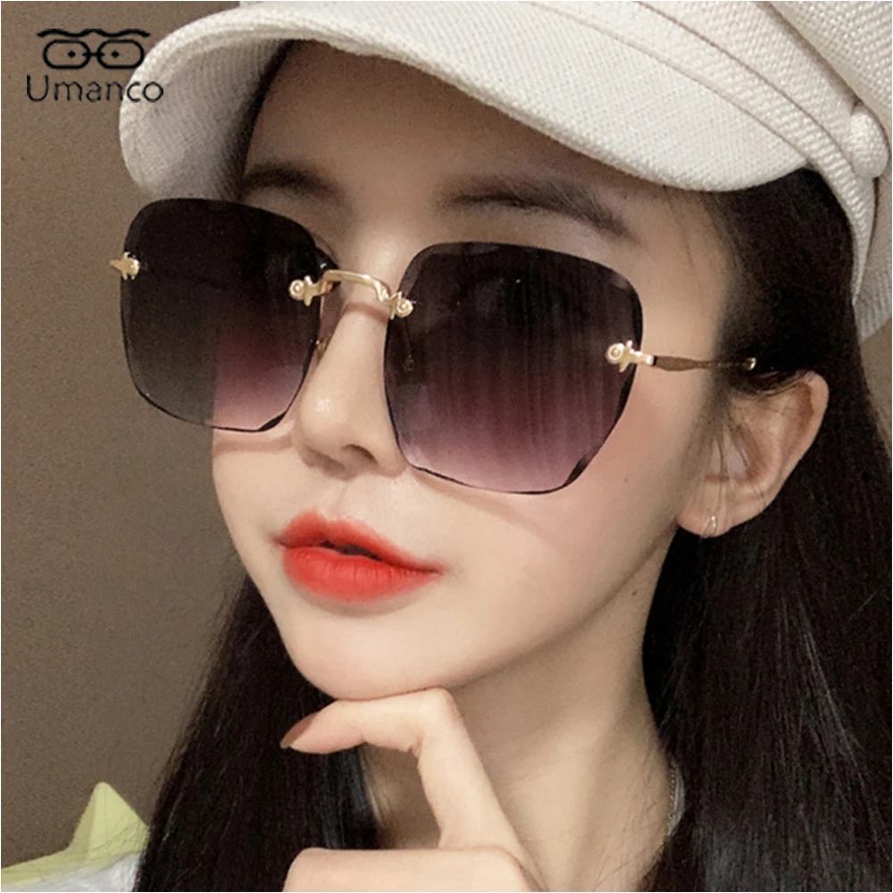 

2021 Fashion Sunglasses for Women Men Oversized Rimless Metal Glasses Leg Gradient AC Lens Color Street Beach Travel Gift UV400