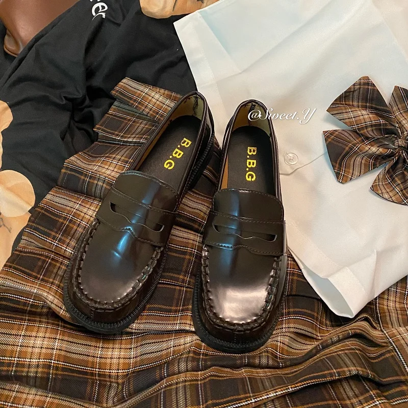 Униформа Женская черная коричневая на платформе в японском стиле Студенческая