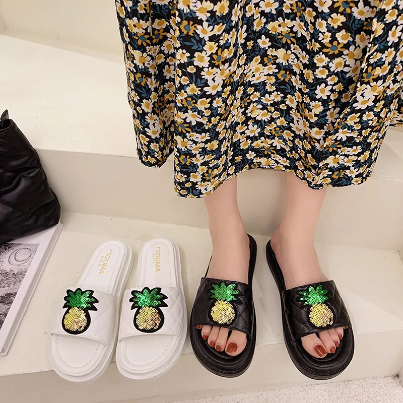 

Beach Shoes Ladies' Slippers Luxury Slides Platform Slipers Women Med Sabot Designer Flat Soft Summer 2021 Rubber Girl Fashion C