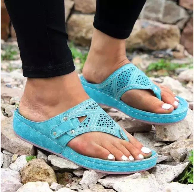 

Summer2021 WomenFlat Bottom Flip Flop Toe Soft Bottom Sandals Casual Sandals Fashion Versatile Sandalssandals for Women 5KE139