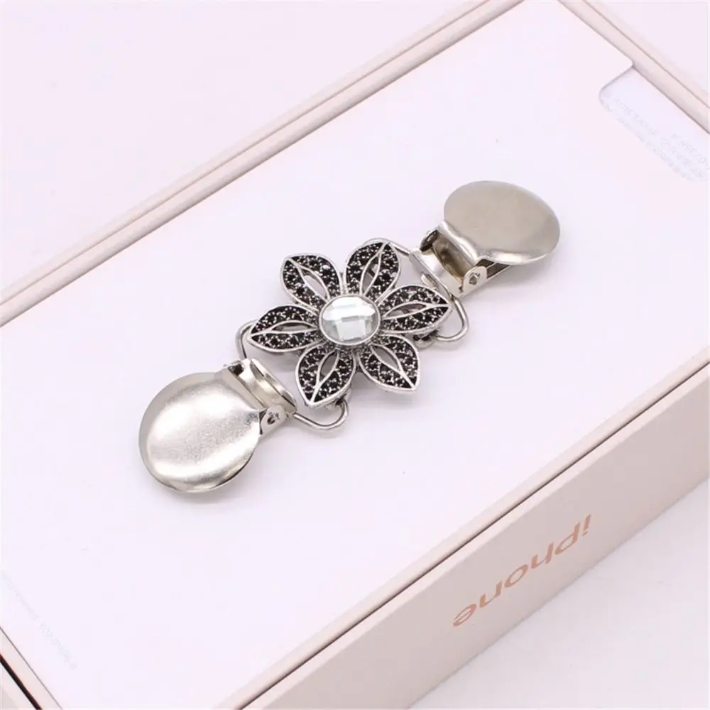 Hot Sale Cardigan Duck Clips Clasp Crystal Shawl Blouse Sweater Cloth Shirt Collar Holder Sewing Craft Home Office Supply | Дом и сад