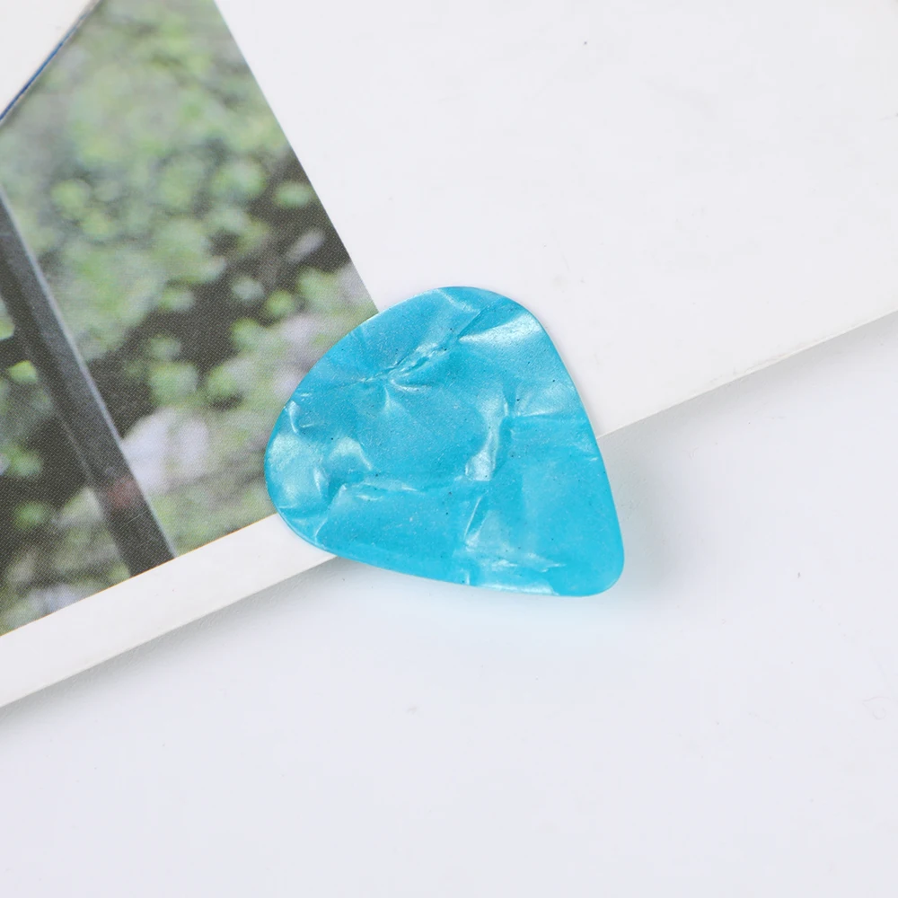 10pcs bunte akustische picks gitarre picks plektrum celluloid elektro glatte abs046mm 071mm 096mm gitarre pick zubehör free global shipping