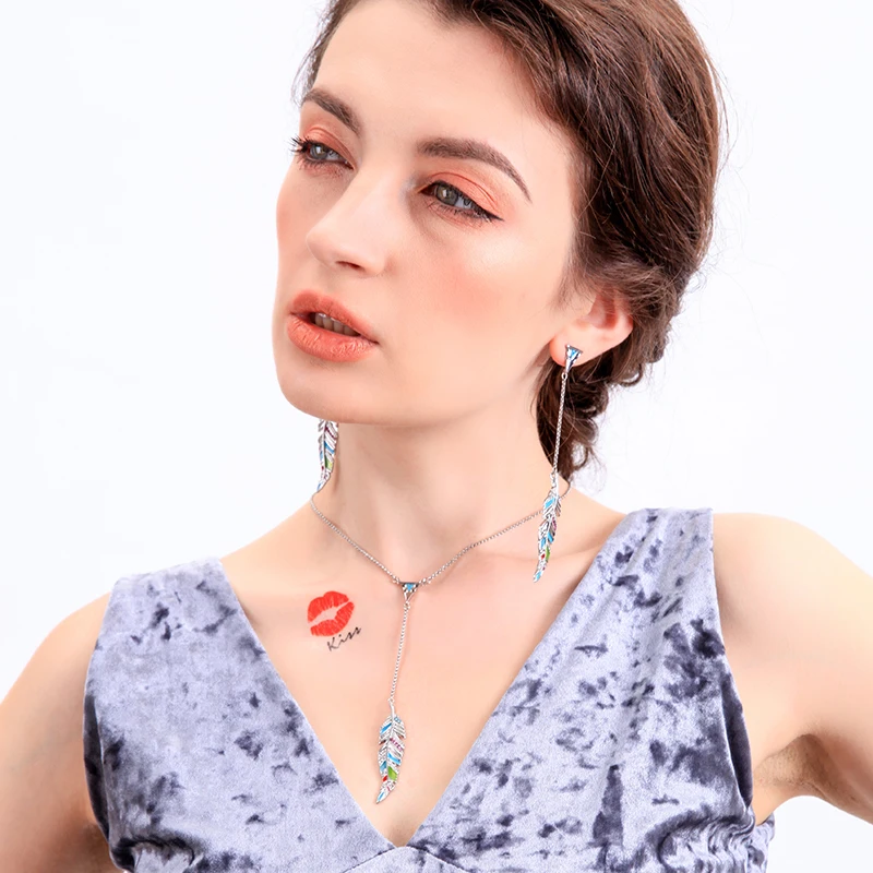 Женское двухцветное ожерелье с кулоном в виде листьев и кристаллов|Ожерелья