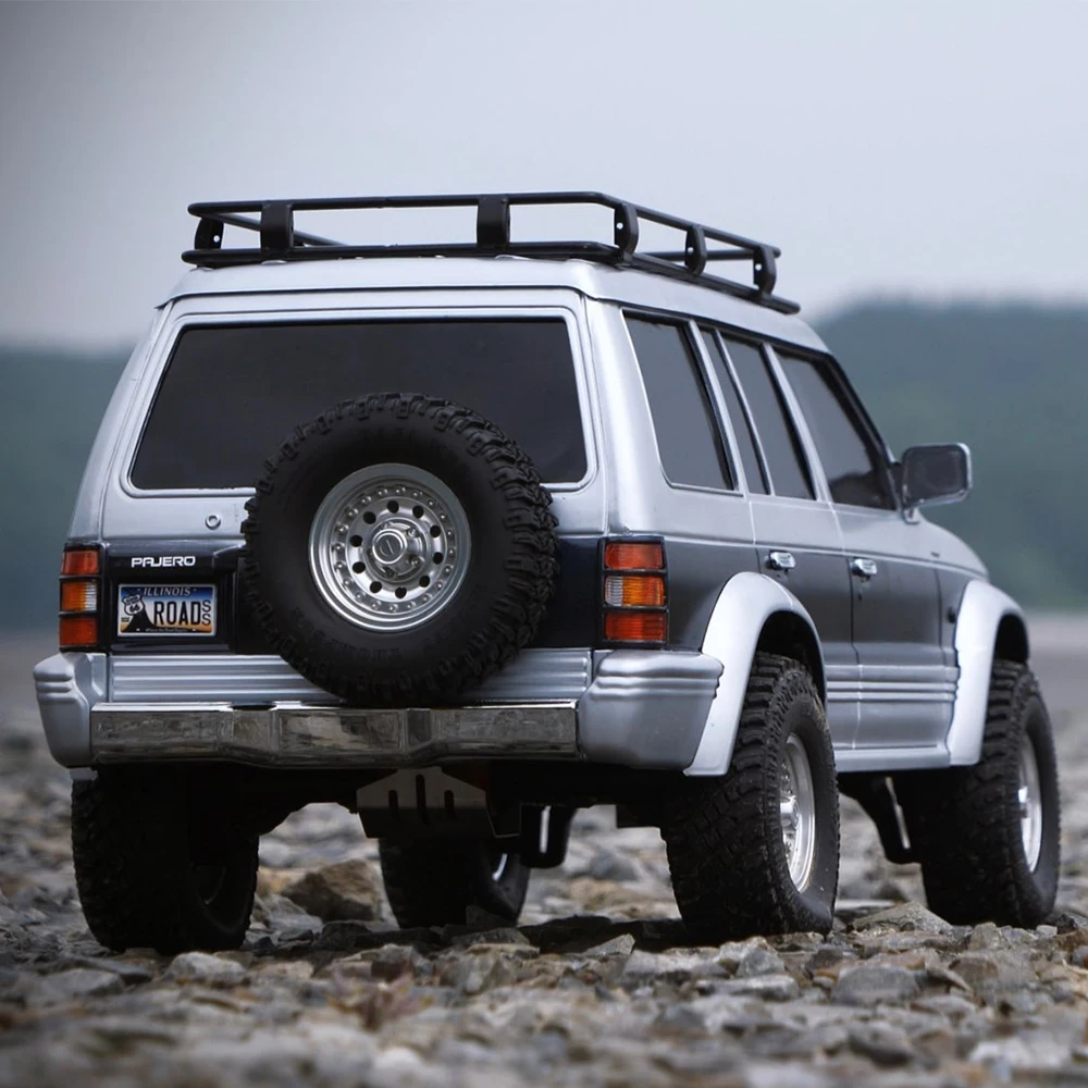 Комплект из жесткого пластика RC PAJERO V33/V43 колесная база 1/10 мм для