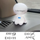 Мультяшные вибрирующие головки, фигурки, украшения для автомобиля, искусственные украшения для aston martin AMR CYGNET DBS RAPIDE VANTAGE загон