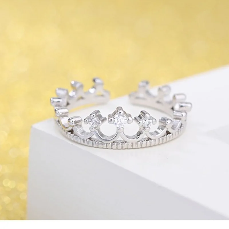 

Classic fashion S925 crown princess female Korean temperament sweet living European and American ring