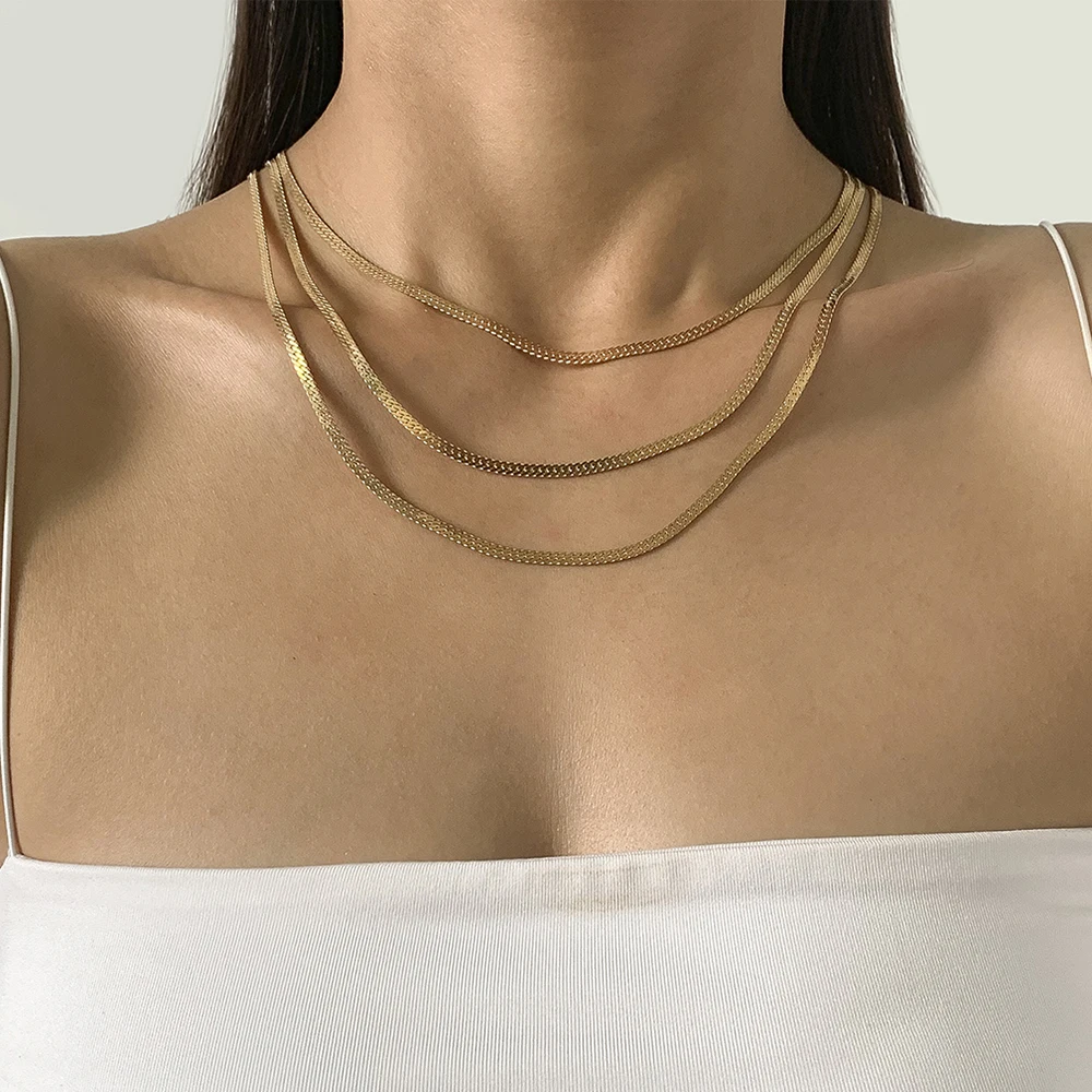 

Lacteo Punk Cuban Miami Snake Chain Choker Necklace For Women 2021 Fashion Trendy Multi Layered Clavicle Chain Charm Necklace