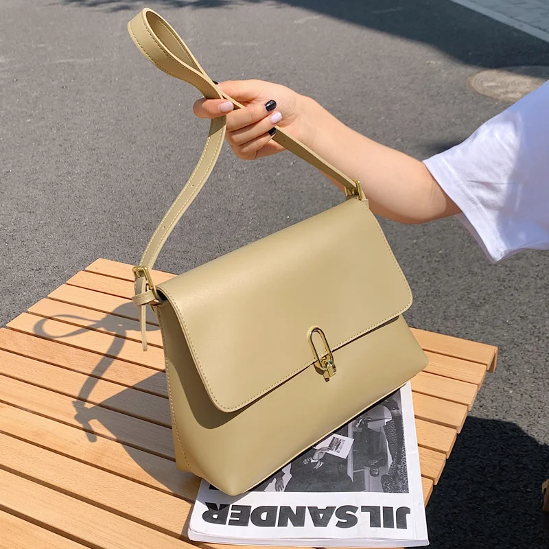 

Beibao this year's popular bag women's bag summer 2021 new fashion messenger bag texture soft leather small square bag