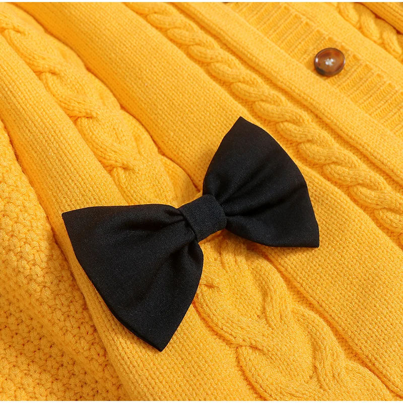

Women's Oversized Sweater Cardigan 2020 Winter Cute Long Sleeve Bows Yellow Twsit Knitted Button-down Jacket Streetwear