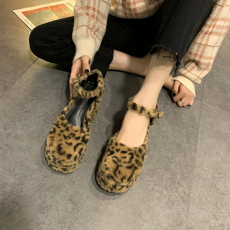 

Thick-heeled women's shoes for fall/winter 2020 new leopard print plush buckle waterproof platform high heel botas de mujer