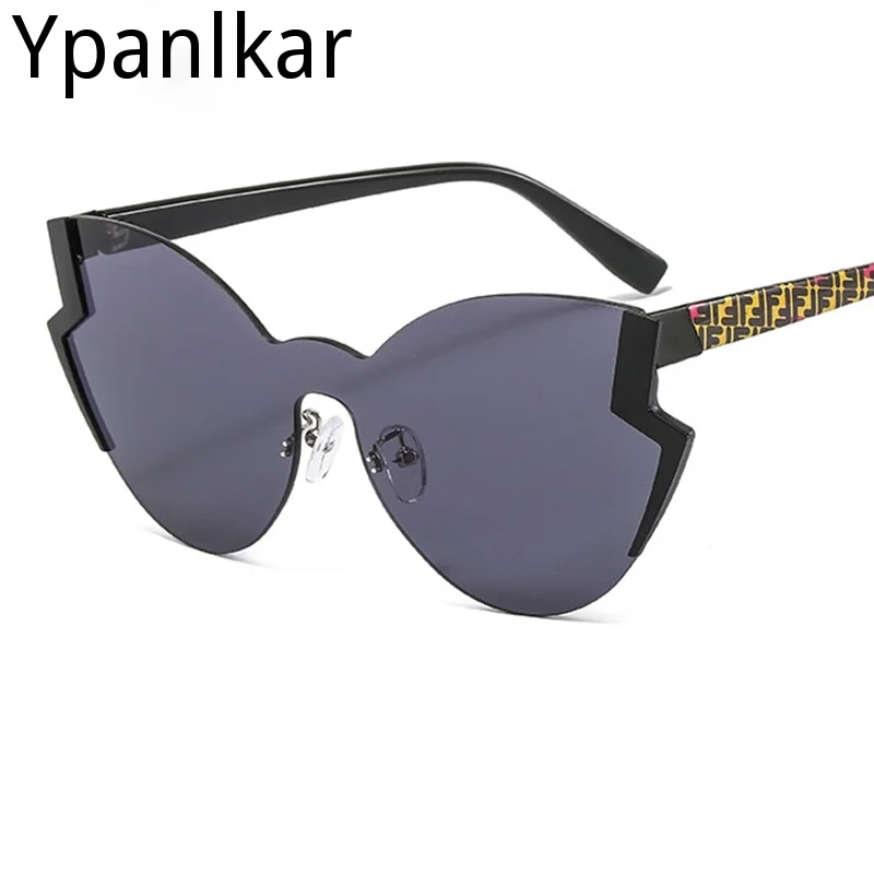 

New One Piece Cat Eye Lens Sunglasses Women Transparent Glasses Style Sun Glasses Female Clear Candy Color Lady