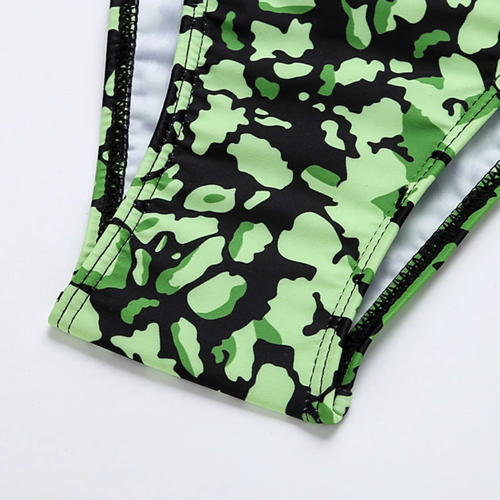 

Biquini 2021 bikini Women's Fashion Sexy Snake Print Bikini Buckle Split Two-piece Swimsuit