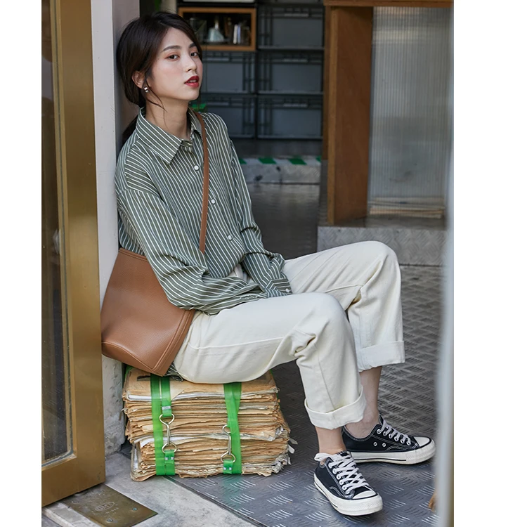 2020 подходит ко всему. Светильник с высокой талией цветные джинсы женские