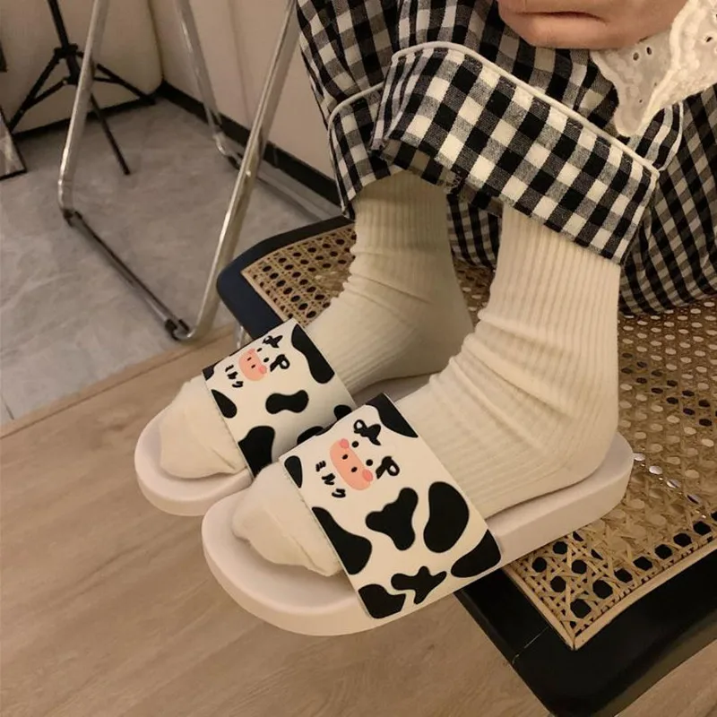 Тапки женские домашние из мягкого ПВХ мультяшный рисунок симпатичная корова