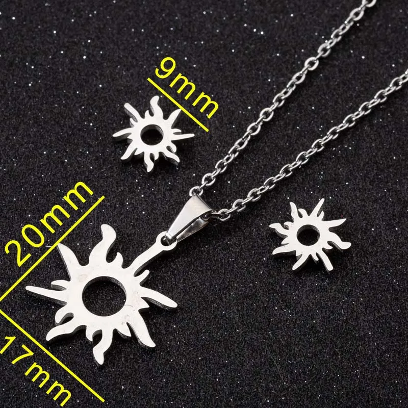 Набор винтажных украшений в стиле ретро серьги гвоздики и ожерелье