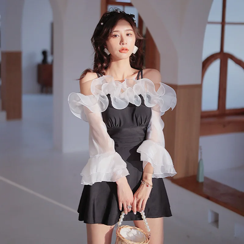 

Bathing Suit Women Bikini 2021 Swimsuit For Swimwear Ladies Girls New One Piece Skirt Korean Hot Ins Long Sleeve Female Print