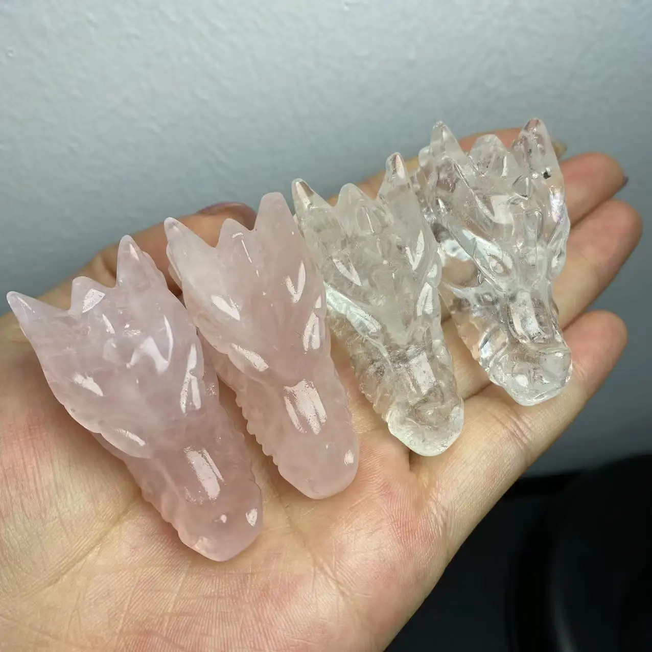 Натуральный кристалл красивый прозрачный розовый Дракон Череп Любовь дух