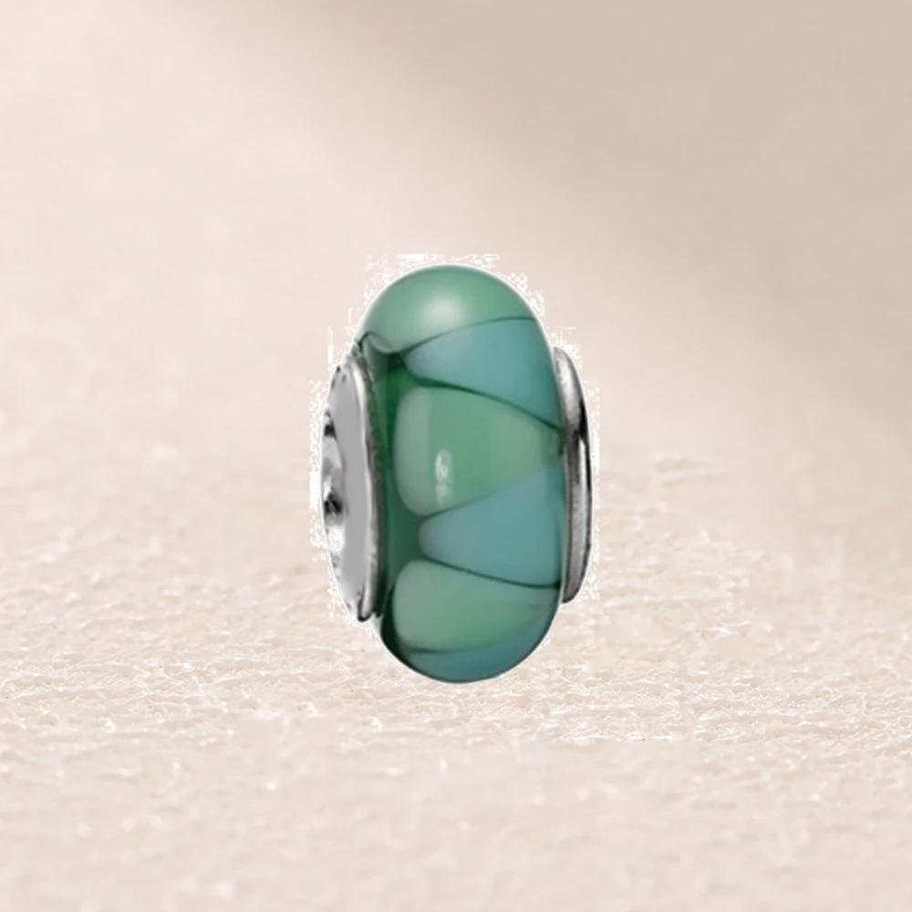 

790636 Green Triangle Glass Charm