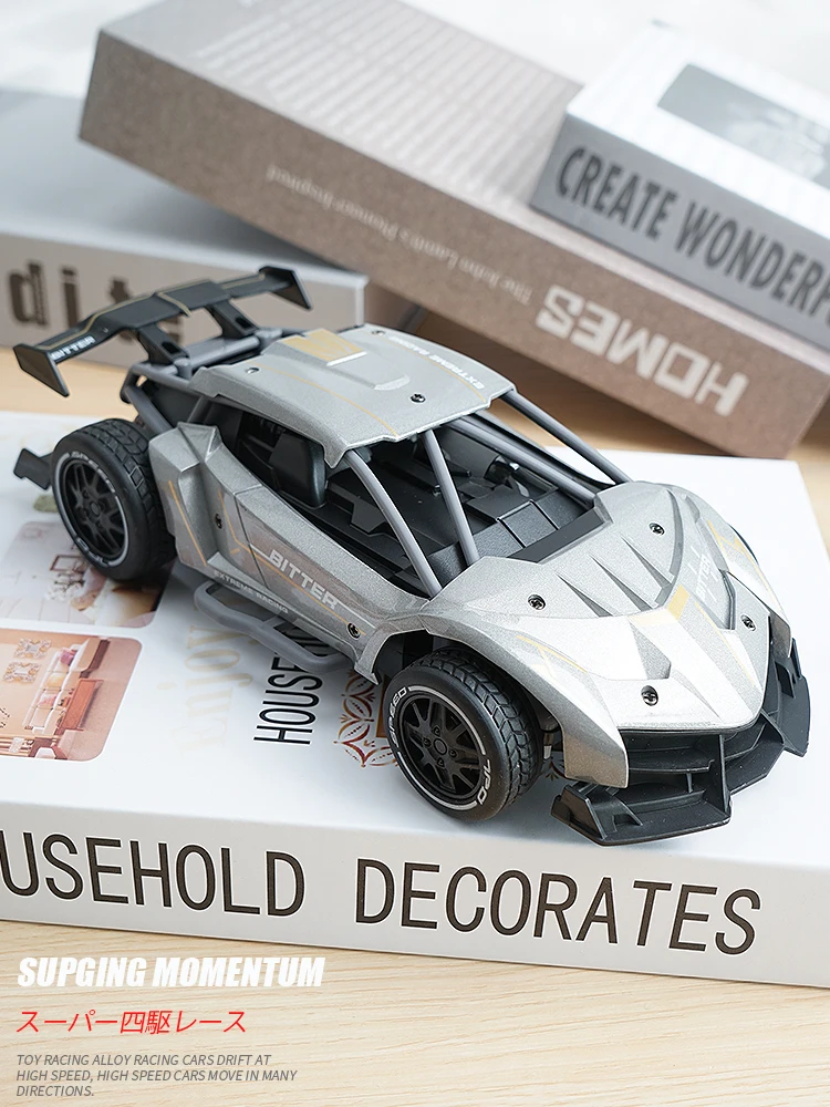 Гоночный автомобиль с дистанционным управлением для подъема по стенам