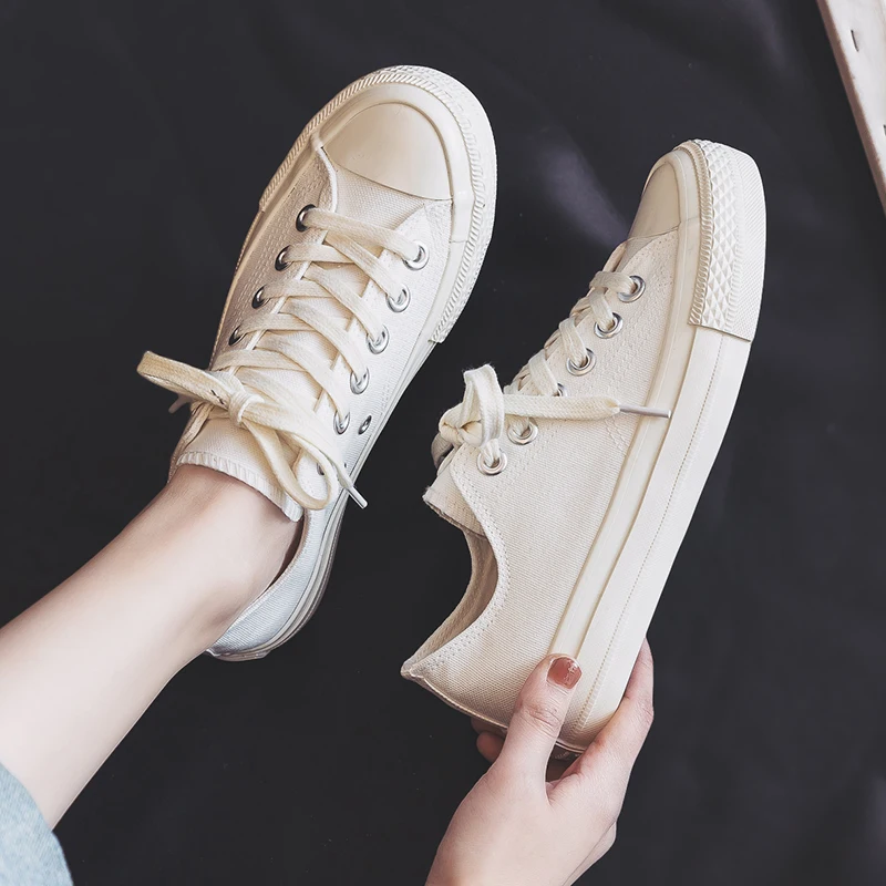 

Кеды женские с вулканизированной подошвой, холщовые классические стильные удобные кроссовки, повседневная обувь на плоской подошве, белые,...