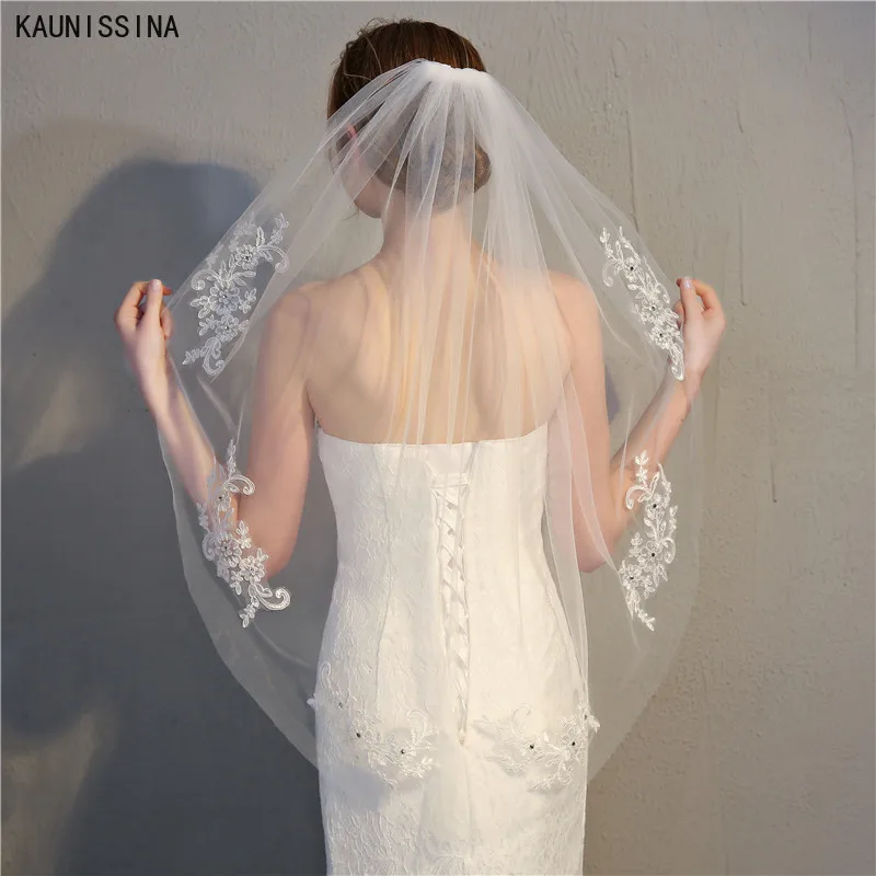 

KAUNISSINA Simple Style Wedding Veil One Layer Bridal Veils with Comb
