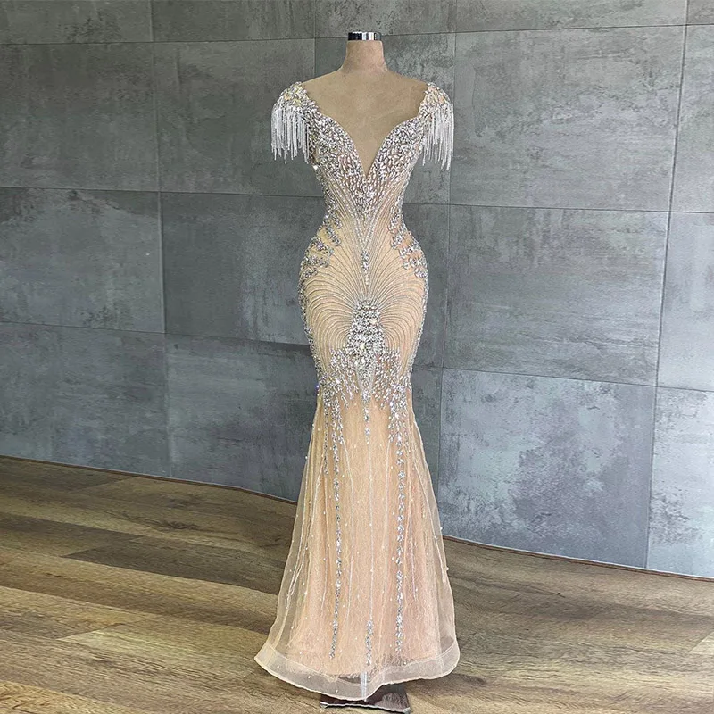 

2021 Luxury Silver Rhinestones Long Evening Dress O Neck Tulle Beaded Nude Lining Mermaid Evening Gown Pageant Couture