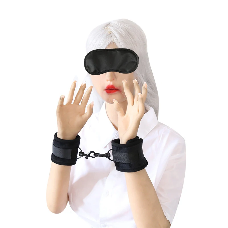 Металл и изготовленные из полиуретановой кожи бандаж наручники для БДСМ