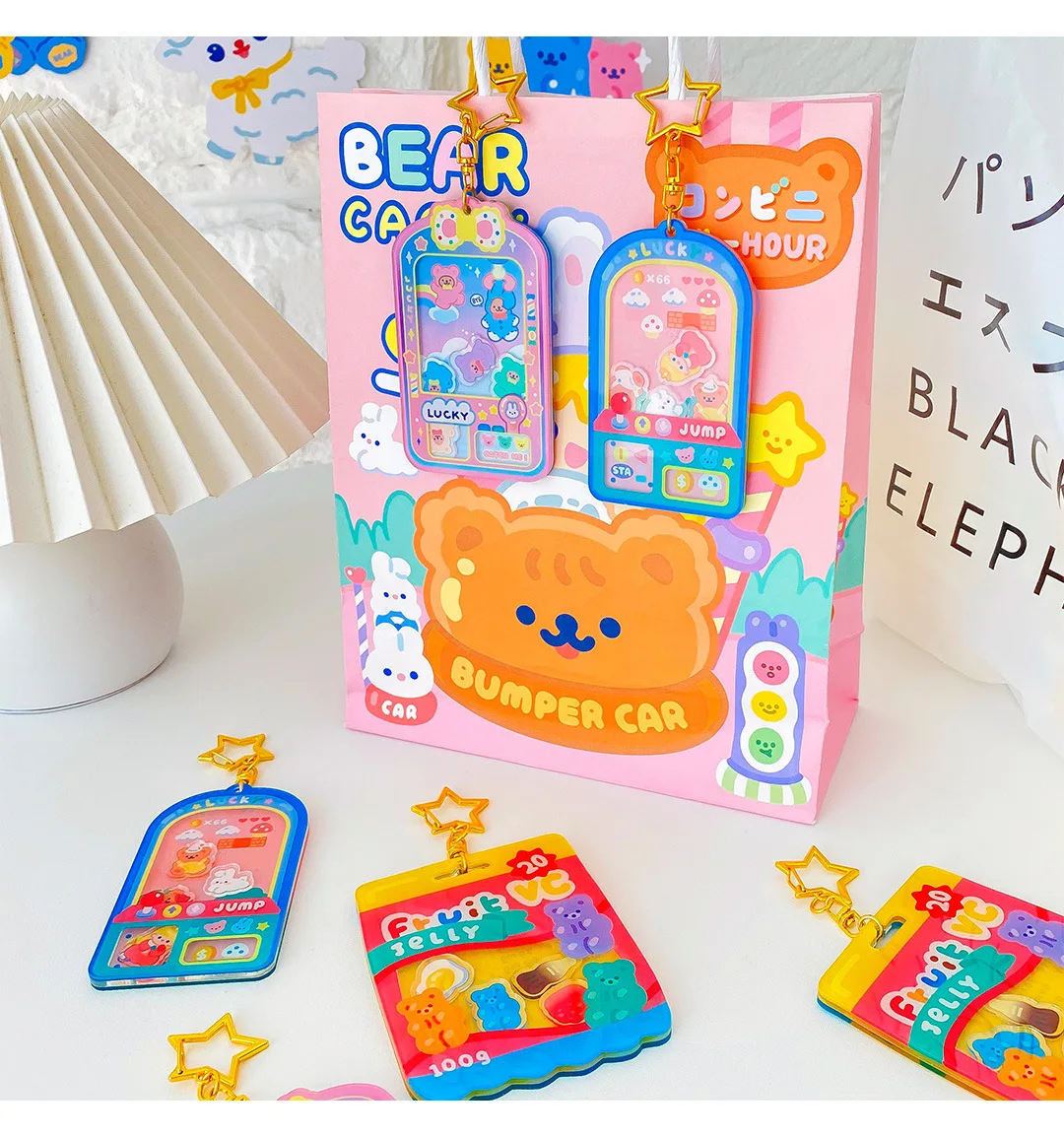 

New shake funny Keychain Cartoon bear Handbag Decorations Car Bags Keyholder for Women Girl Kawaii Gift