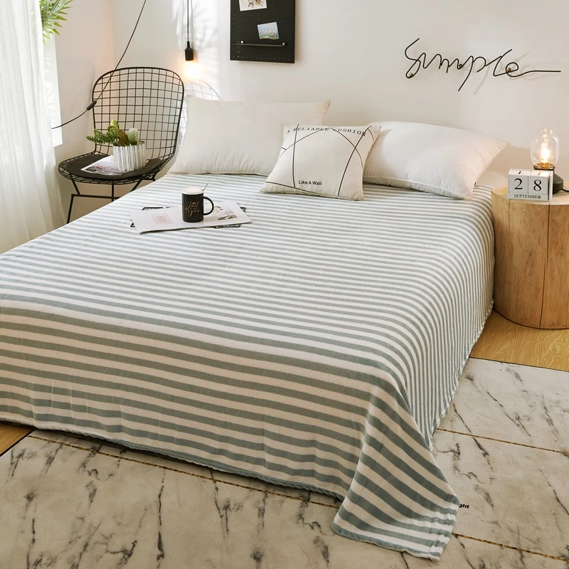 

Cartoon Blankets Mantas Cama Decke Deken Koc for Nap Beds Sofa Para Bebe Coperta Divano Throw Flannel Fluffy All Season Winter