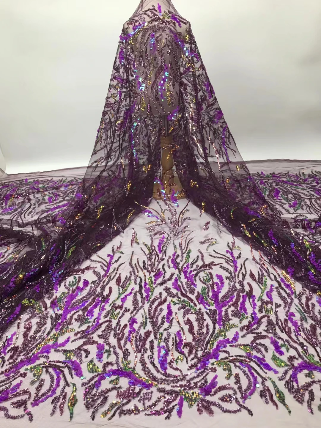 

Latest African Lace Fabric Sequins with Beads 2021 High Quality French Tulle Net Lace Fabric Nigerian For Wedding dress