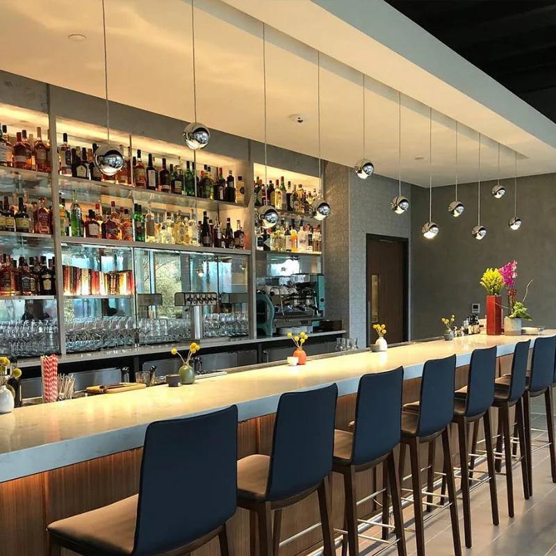 

Postmodern minimalist Nordic restaurant bar creative bedroom bedside light luxury personality golden single head chandelier