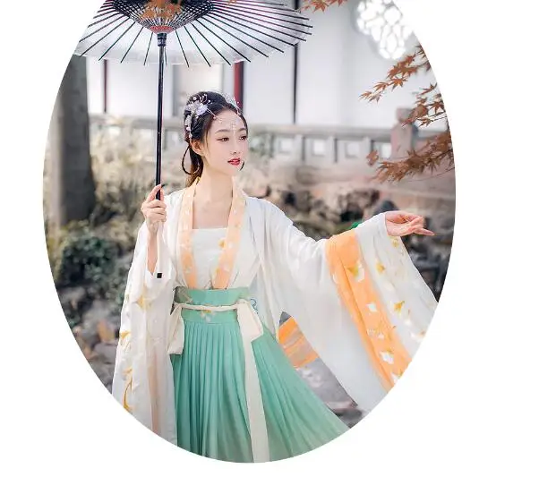 

Costumes & Accessories