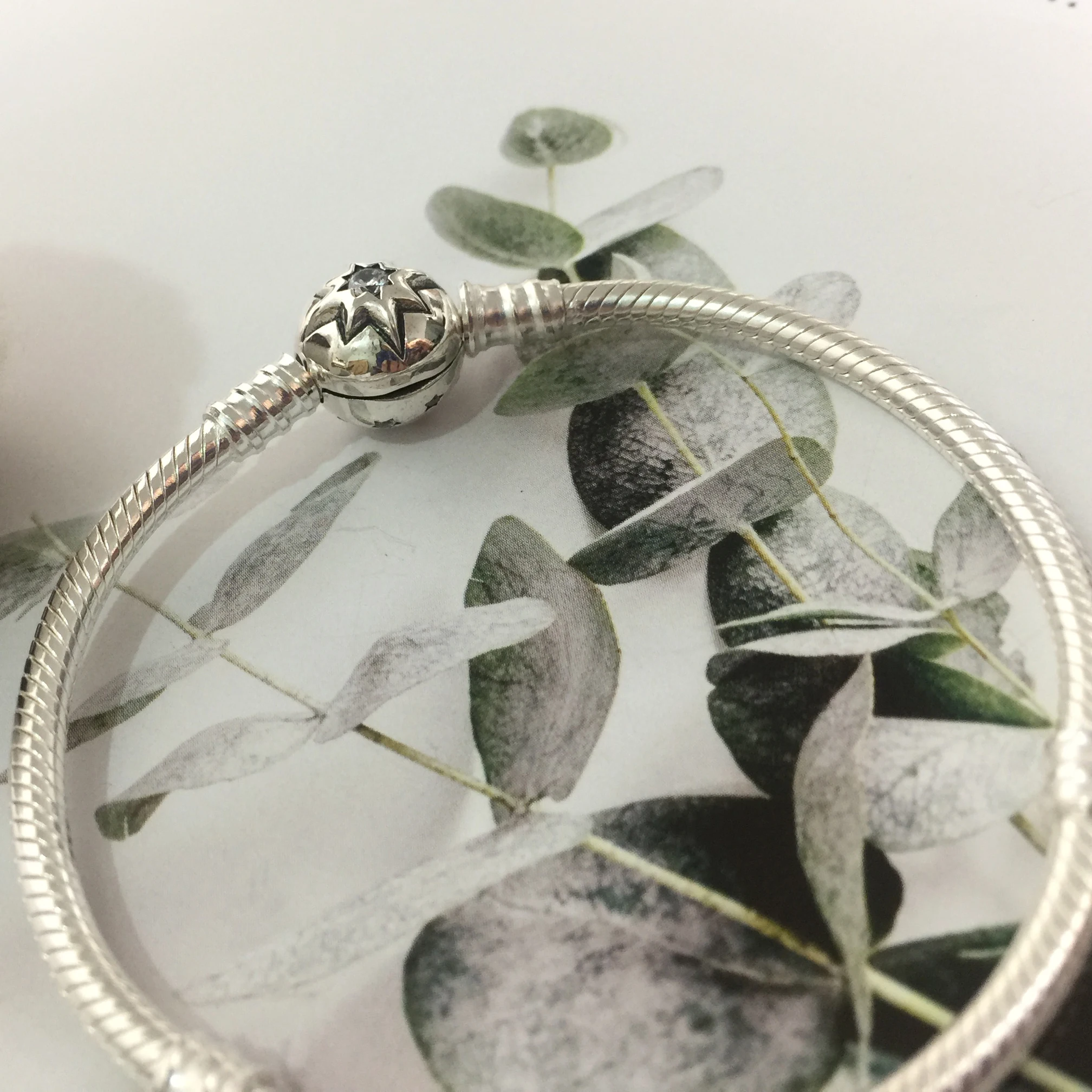 

2019 100% 925 Sterling Silver Classic Moments Silver Bracelet with Starry Sky Clasp Female Charm DIY Bracelet Free Shipping