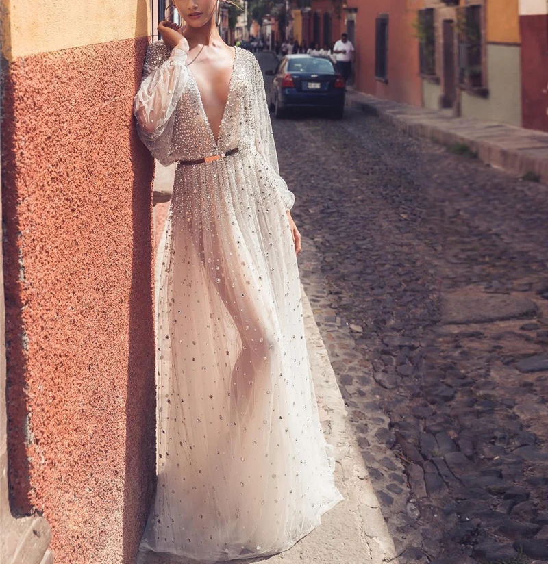 Блестящее платье макси с рукавами фонариками и открытой спиной Блестящие