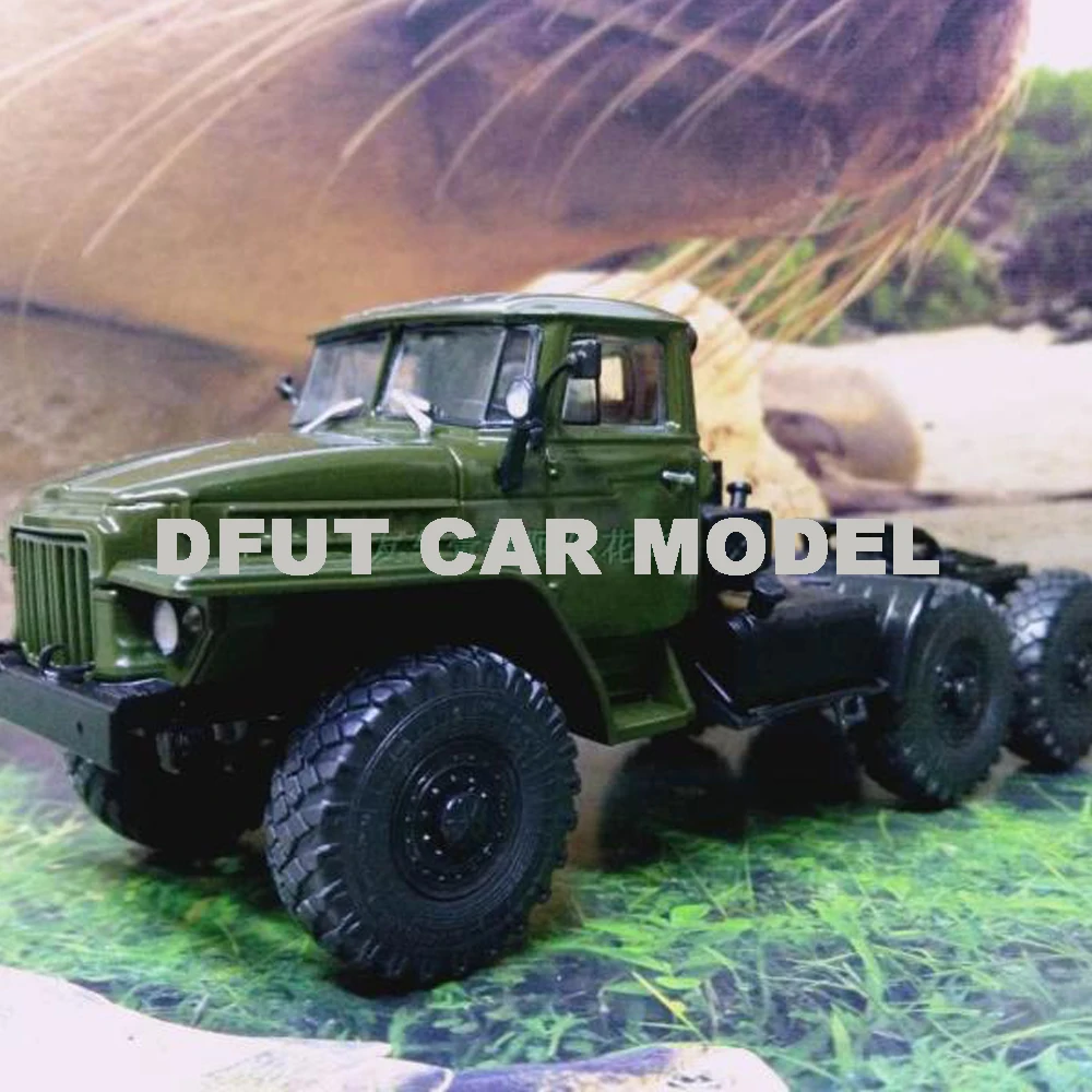 Детская игрушка из сплава в масштабе 1:43 модель 377C оригинальные авторизованные