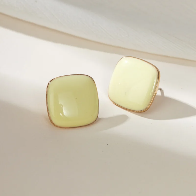 

Popular Women's Girls Geometric Square Enamel Stud Earrings for Alloy Earrings Party Jewelry Gifts Whole Sale