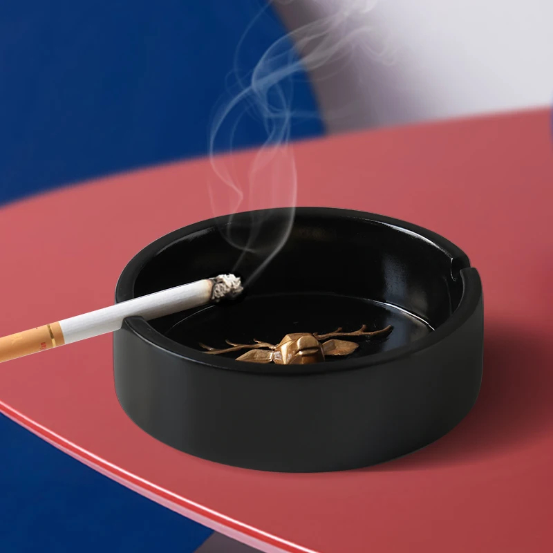 

Resin deer head portable ashtray gift giving home office hotel outdoor smokeless ashtray support your home decoration