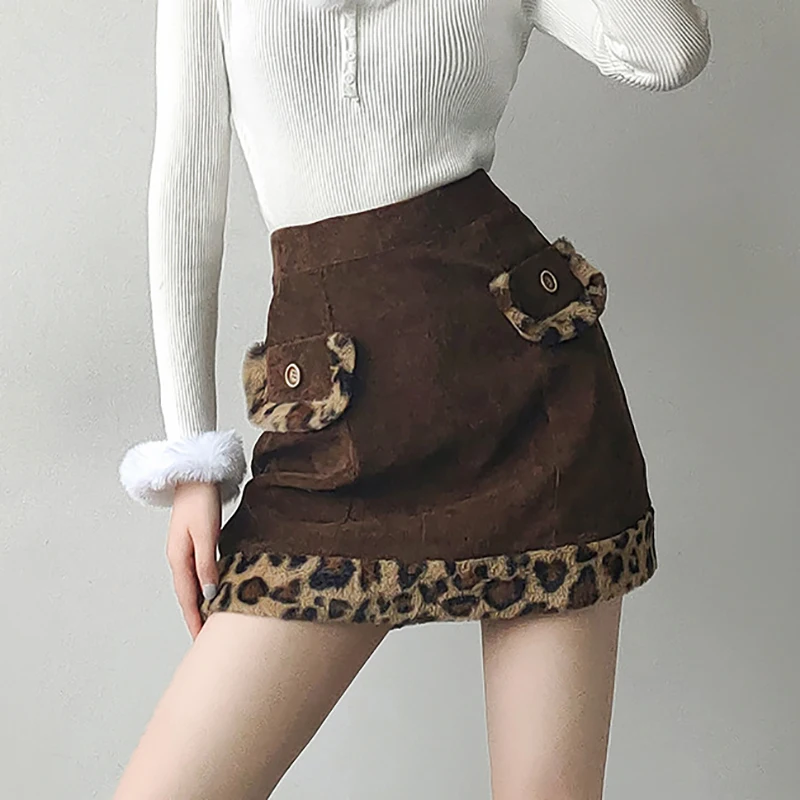 

Женское винтажное вельветовое платье-трапеция, короткая юбка с завышенной талией и леопардовым принтом в стиле пэчворк на осень и зиму