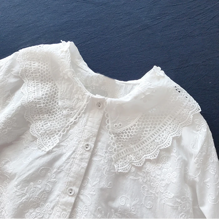 

Lamtrip Lolita Princess Lace Peter Pan Collar White Long Sleeve Cotton 100% Kawaii Embroidery Design Shirt Blouse New
