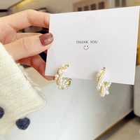 fashion simple elegant temperament c word ear ring sweet delicate pearl earrings personality spiral ear clip girlfriends gift